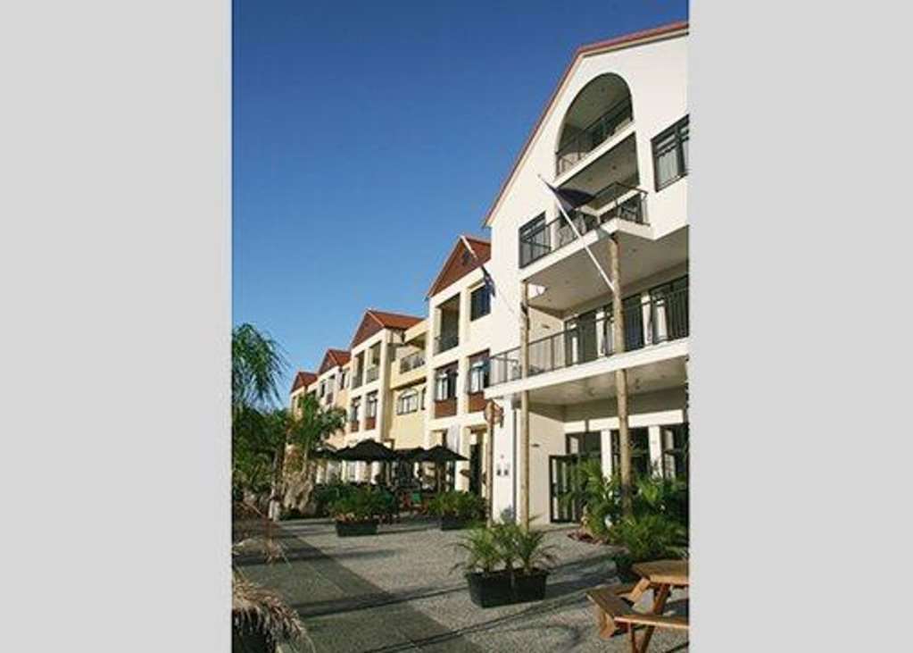 Quality Hotel Oceans Tutukaka Esterno foto