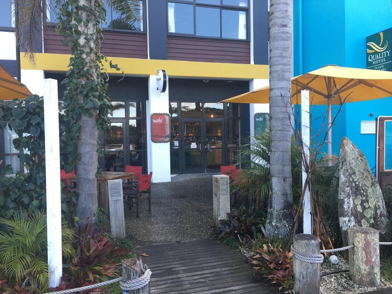 Quality Hotel Oceans Tutukaka Esterno foto