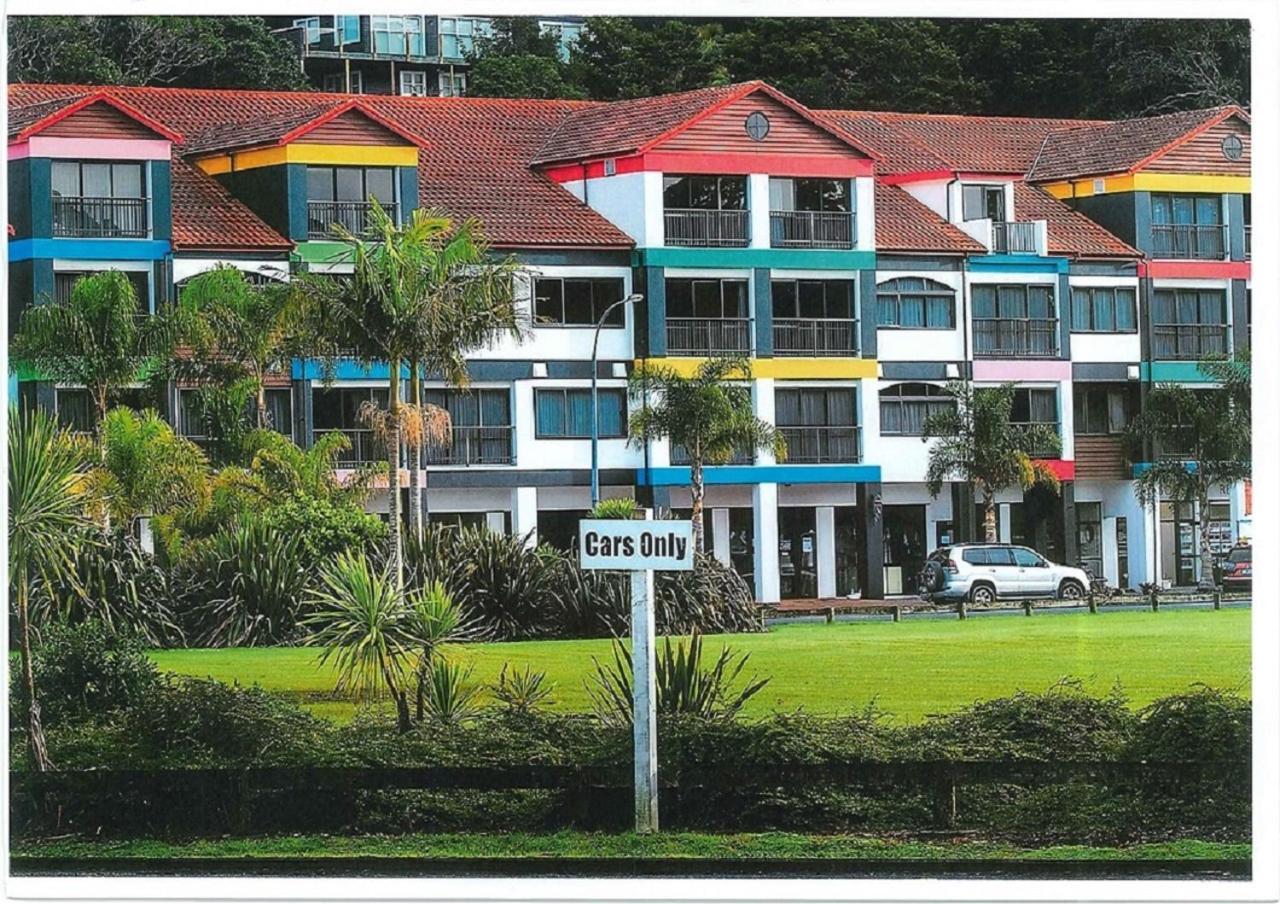 Quality Hotel Oceans Tutukaka Esterno foto